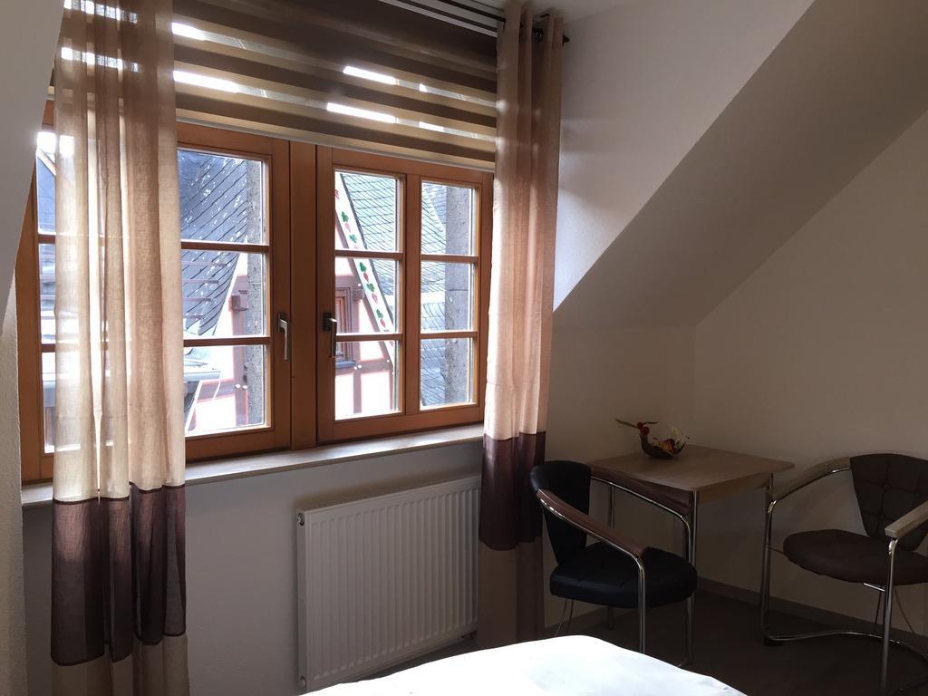Hotel Zur Dorfschaenke Klotten Δωμάτιο φωτογραφία