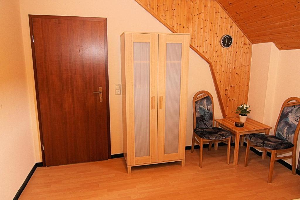 Hotel Zur Dorfschaenke Klotten Δωμάτιο φωτογραφία