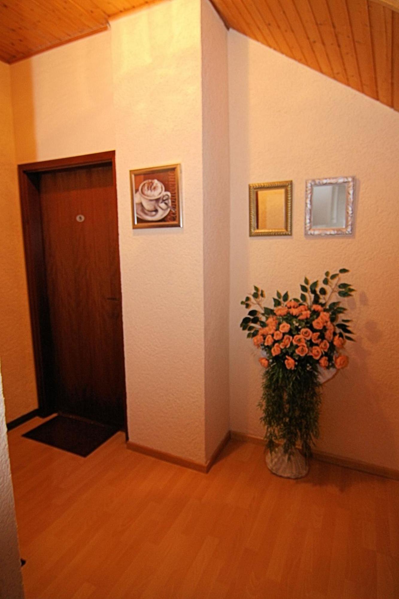Hotel Zur Dorfschaenke Klotten Εξωτερικό φωτογραφία